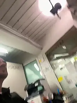 دردشة AlexGogo23 الجنسية المباشرة