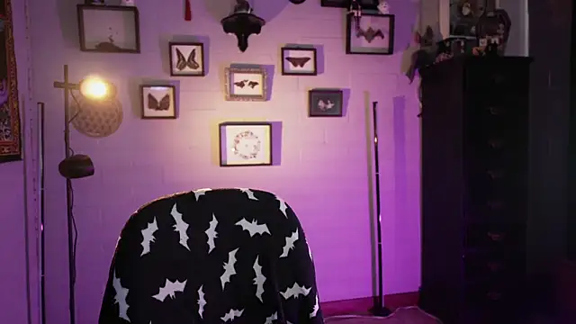 แชท XXX สดของ insania_9999_