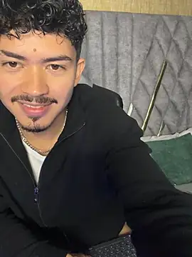 NicolaiKarav's Webcam Show