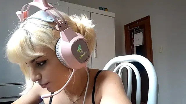 JustinCerqueira Chat XXX in diretta