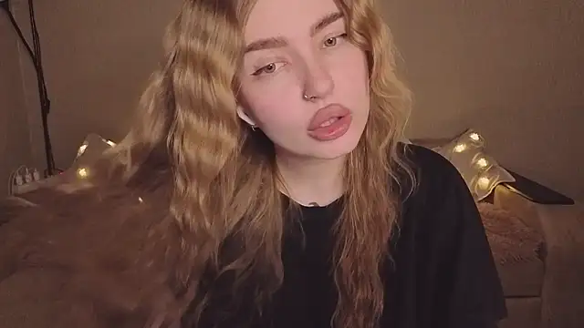 Chat +18 de ViolettaLopez ao vivo