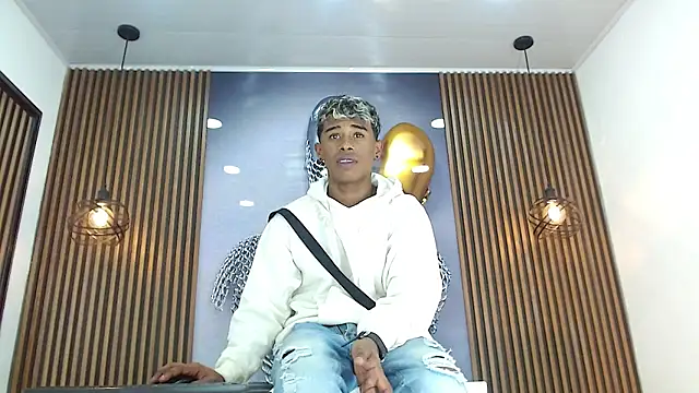 TonnyMarck 现场XXX聊天