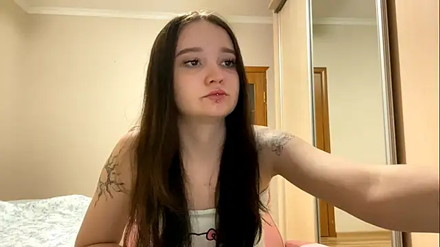 TrulaPhay's Live XXX Chat