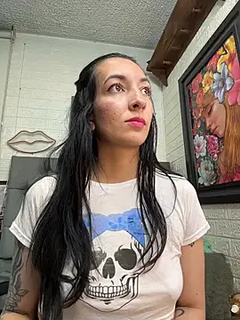 Pokazy przed kamerką – SALOME_KORLAND