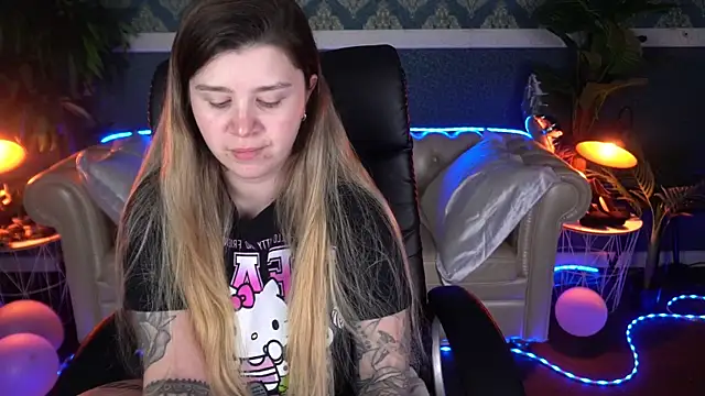 AmellyMilly Adlı Modelin Canlı XXX Sohbeti