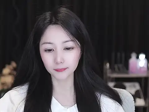 Chat XXX Live Nuyoah-77