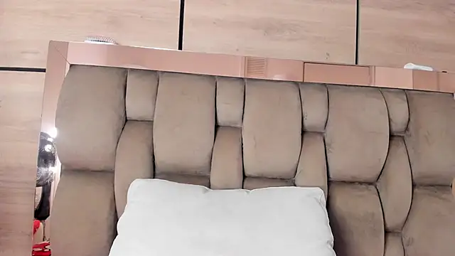 Czat XXX na żywo – karol_lewiss