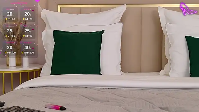 XXX chat uživo modela ClaireMathis