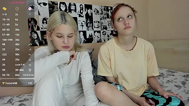 PSkaa: διαδικτυακό σόου στην κάμερα