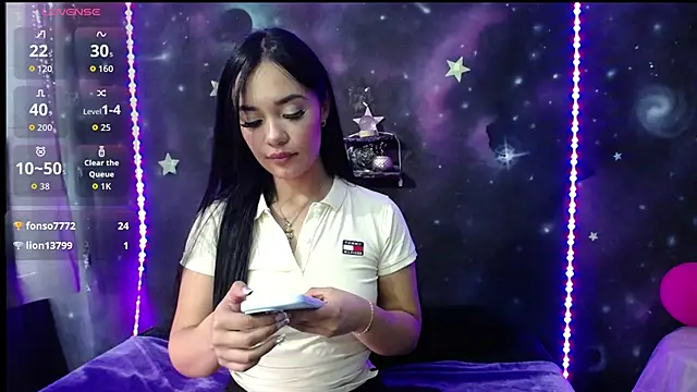 XXX chat uživo modela ValentinaRojass_