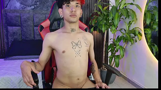 noah_travisn Webbikameraesitys