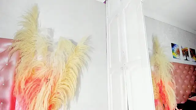 Red_rubyy Chat XXX in diretta