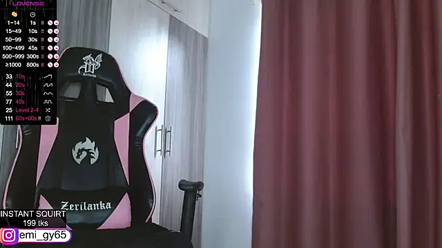 Živý XXX chat emilyn_grey1