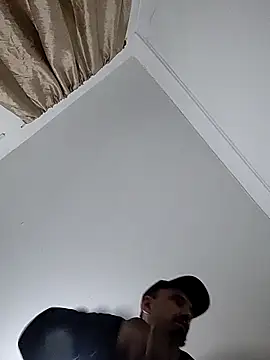 ClonicKaaba's Webcam Show