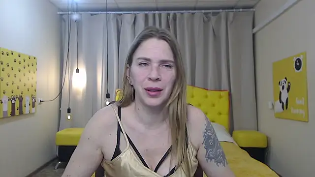 TessaDaybreak 现场XXX聊天