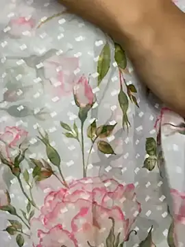 escape_with_me's Webcam Show