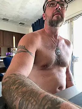 Naked_RV_Life Show in webcam