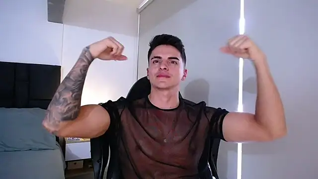 christian_valencia's Webcam Show