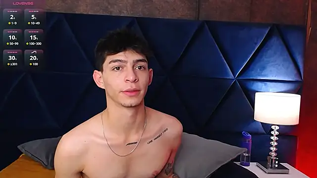 Show de Logan_Woods na webcam