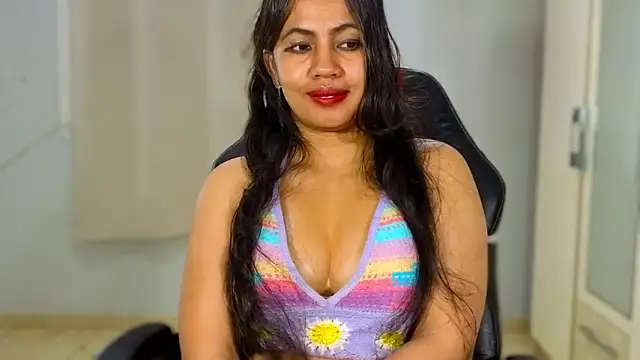 XXX chat uživo modela FannyXhot