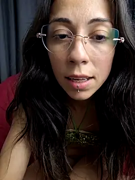 Pertunjukan Kamera Web BabyyMetal