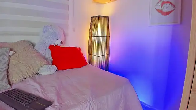 sara_madrid 现场XXX聊天