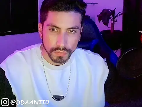 ddaanii0n Webbikameraesitys