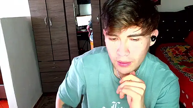 samael1107のライブXXXチャット