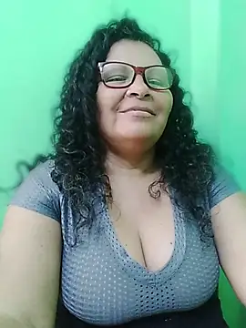 Amarantha25 即時 XXX 聊天