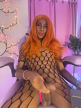 Mara_royal Chat XXX in diretta