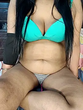 Red_Wine444 即時 XXX 聊天