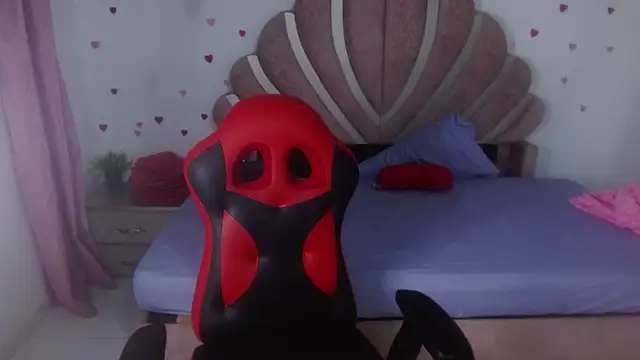 Chat +18 de sven_fox723 ao vivo