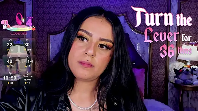 Chat XXX Live SoffiQueen