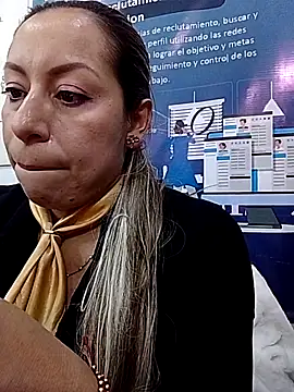 Katalina_S3xy 即時 XXX 聊天