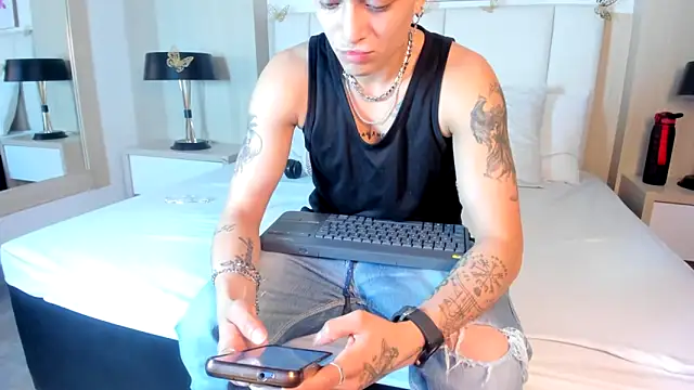 ZoeKrug 即時 XXX 聊天