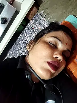 Cut_ragniのウェブカメラショー