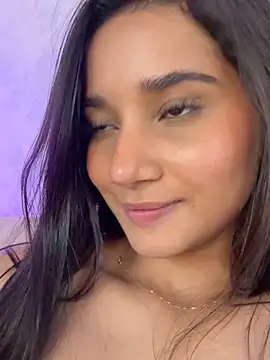 AlessiaVallmont live XXX chat