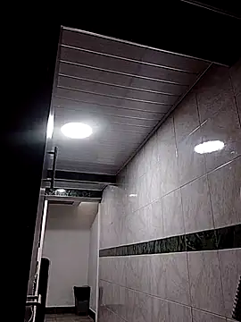 แชท XXX สดของ jaade_doll