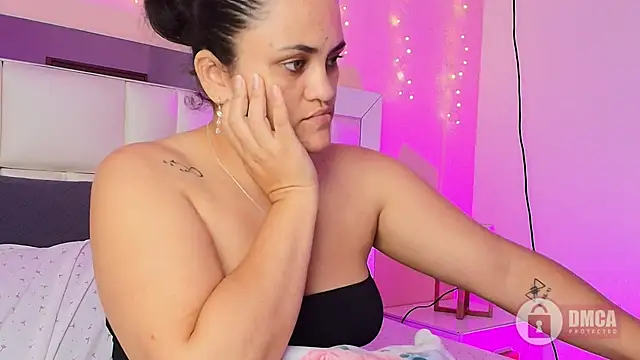 lulu_vegha Live XXX-chat