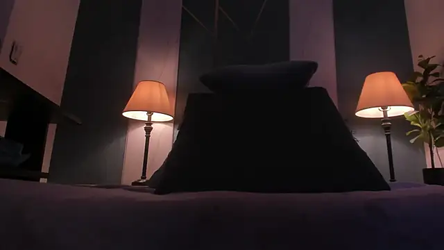 Swt_skinny_ 即時 XXX 聊天