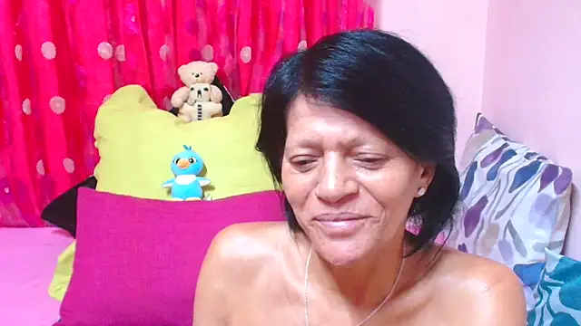 SLUTTYROXY's Live XXX Chat