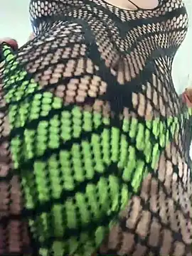 AMYBRASIL live XXX chat