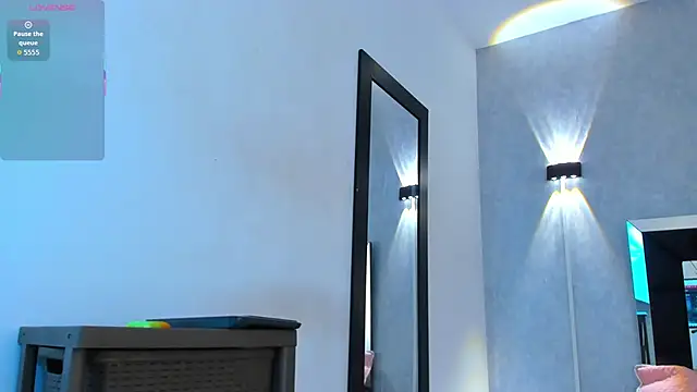 elian_7's Live XXX Chat