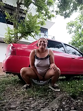 hotandfierylatinos2023: онлайн-секс-чат