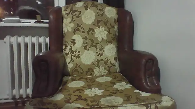 دردشة YakisikliSikici الجنسية المباشرة