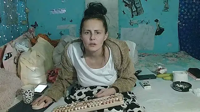 brighteyes77's Live XXX Chat