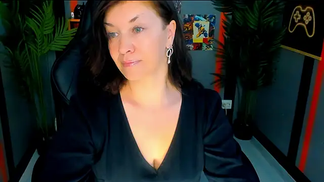 AnaMills Chat XXX live