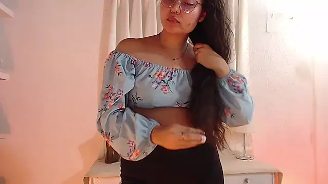 _Kim__M 即時 XXX 聊天