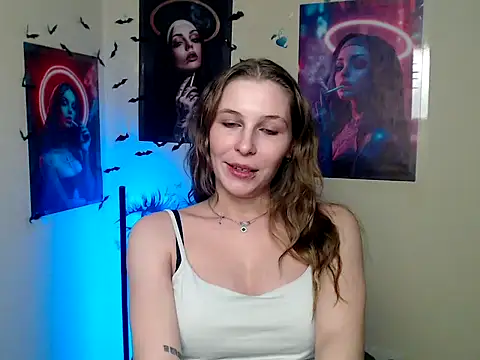 StrangerGi Live XXX Chat