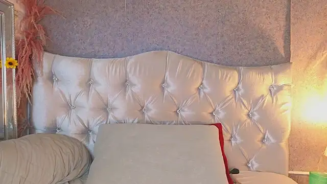 GABYTAYLOR_ Adlı Modelin Canlı XXX Sohbeti